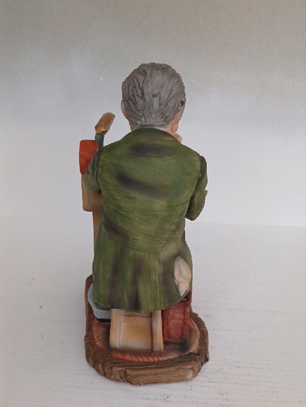 Lefton Vintage Artisan Clockmaker Figurine - Picture 4 of 5